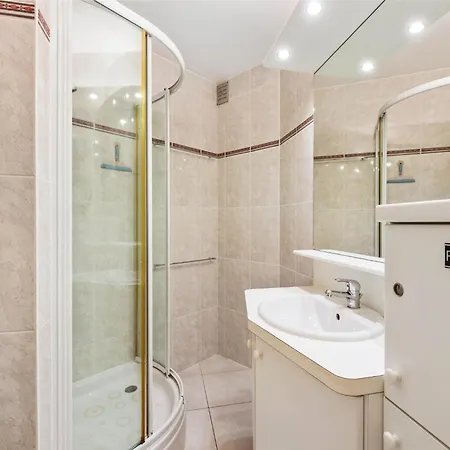 Klokjesbloem Gelijkvloers Appartement Koksijde